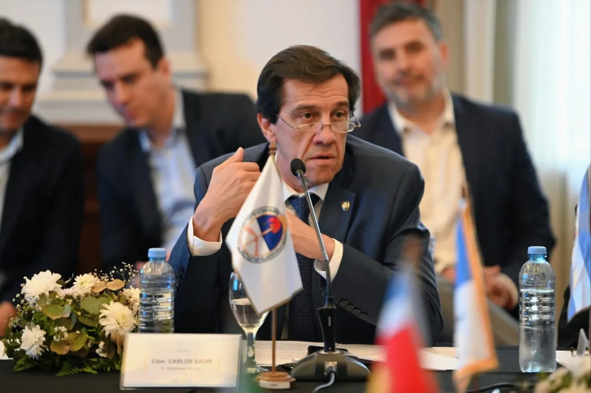 EL gobernador Carlos Sadir junto a Gobernadores del Norte Grande